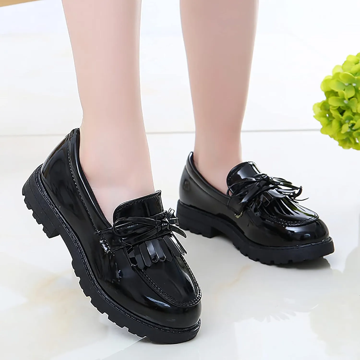 Girls Slip on Leather Loafer Dress Shoes Tassel Bow School Dress Shoes Toddler 𝐏atent-Leather Reflective Flat Loafers