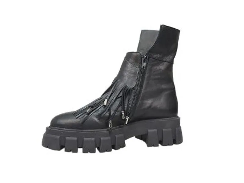 Papuccei Mono Black Boots