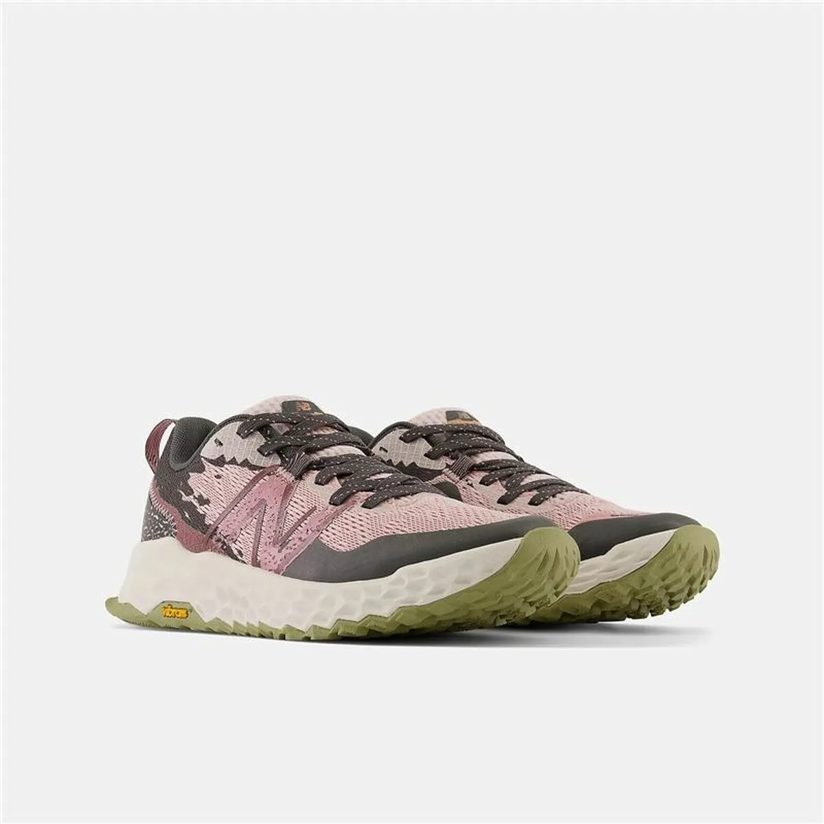 Trainers New Balance Hierro V7 Pink