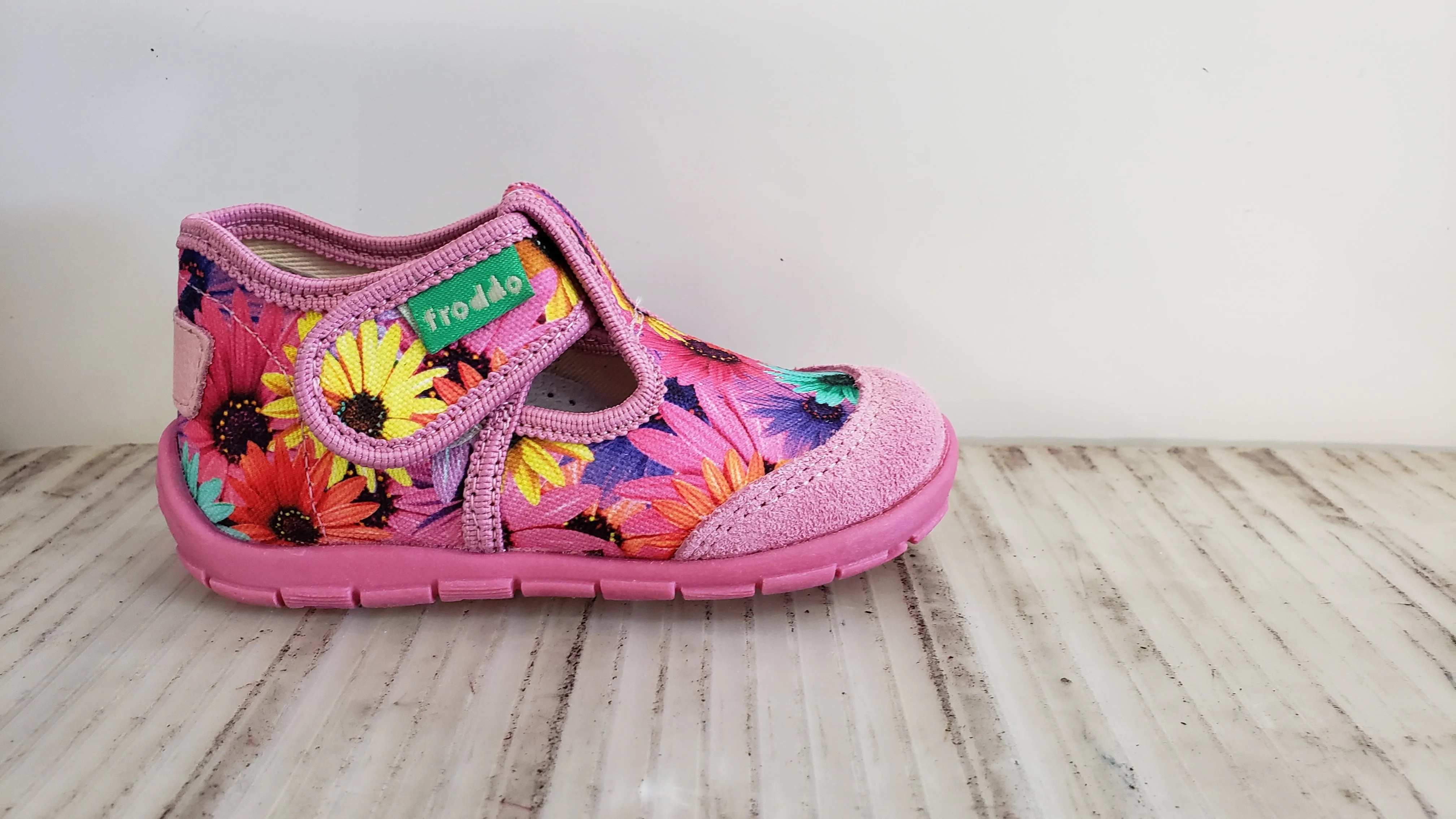 Velcro Strap Slipper